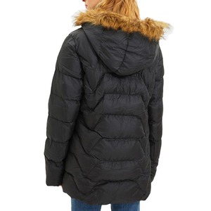 Abrigo de Piel Largo de Invierno para Mujer con Diseño Personalizado, Cierre de Cremallera y Detalle de Botones, Estilo Vintage Transpirable de Pakistán - Product Image 2