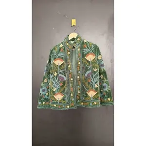 Veste en cuir brodée à la main réversible pour femmes Zari, logo personnalisé, veste bomber matelassée à fleurs, style bohème surdimensionné, coton printemps - Product Image 5