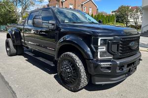 F-ord F-450 S-uper Duty L-imited 4x4 2020 d'occasion en bon état - Product Image 6