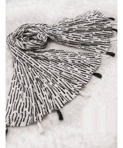 Traje de algodón de boutique musulmán pakistaní para mujer con Kameez y Dupatta estampados en hermosa tela de césped Islámico - Product Image 2