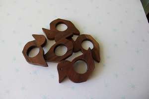 Anillo para servilletas de madera con diseño personalizado cortado a láser, diseño de tomate aquí - la mejor vajilla - Product Image 2