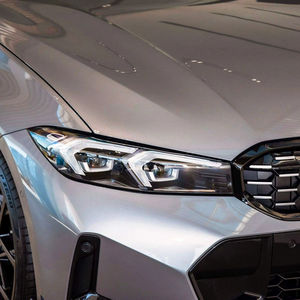 Berline automatique 2024 avec sièges en cuir, console centrale confortable, levier électronique et écran incurvé intégré - Product Image 3