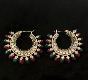 ต่างหูทองชุบคุณภาพดีที่สุด สไตล์ดั้งเดิมแบบคันดัน สำหรับงานแต่งงานและงานปาร์ตี้ คอลเลคชั่นสำหรับผู้หญิงและเด็กผู้หญิง - Product Image 3