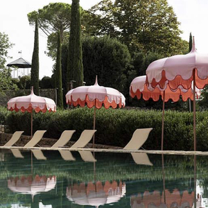 ร่มกันแดดอลูมิเนียมสีชมพูทรงเจดีย์ชายหาดร่มกันแดดร่มโพลีเอสเตอร์ผ้าใบสำหรับงานรีสอร์ทโรงแรมในคลับ - Product Image 4