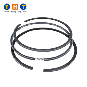 Segments de piston ME151190 Pièces de moteur de camion pour Mitsubishi Fuso 6D24 - Product Image 1