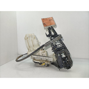 ตัวล็อคด้านหน้าซ้ายรถจี๊ปเรเนเกด ซีรีส์ 52139902 (18>) - Product Image 1
