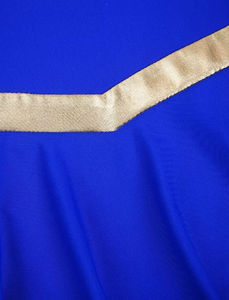 Tenues de cheerleading haut de gamme pour adultes, pour équipes et compétitions, avec logos et couleurs personnalisés, hauts et shorts pour la vente en gros - Product Image 4