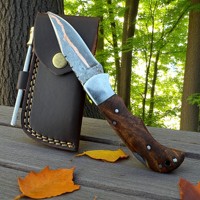 Couteau pliant artisanal haut de gamme en acier Damas cuivré, manche en bois de rose, best-seller, outil de poche EDC