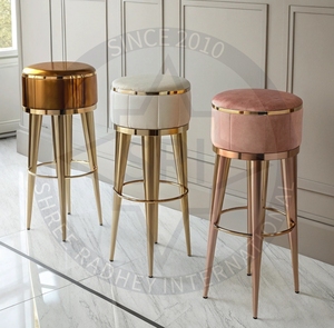 Tabourets métalliques amovibles robustes et confortables pour Diwali pour cafés restaurants hôtels salons - Product Image 1