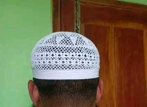 Nuevos sombreros musulmanes Kufi Tupi de alta calidad para hombres, gorras de oración, sombreros islámicos, malla de color sólido musulmán Kufi entrepierna de Bangladesh - Product Image 2