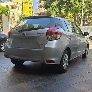 En Stock Toyottaa Yariss 2018-2023 Coche automático Pedido a granel disponible Envío rápido a la venta - Product Image 4