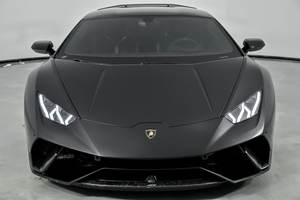 ลัมโบร์กินี ฮูราแคน แอลพี 640-4 เพอร์ฟอร์มันเต้ คูเป้ ปี 2019 - Product Image 3