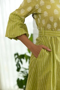 ชุดเดรสผ้าฝ้ายสไตล์โบฮีเมียนใหม่ชุดเดรสพิมพ์ลายดอกไม้ชุดใส่ในฤดูร้อนชุดเพื่อนเจ้าสาวแบบลำลอง - Product Image 4