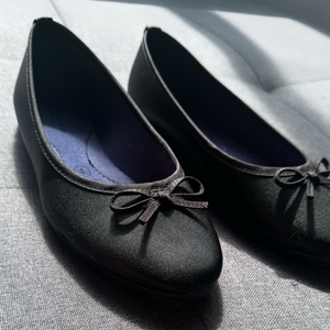 Zapatos Planos Clásicos de Ballet con Lazo para Mujer, con Parte Superior de PVC Cómoda y Suela Antideslizante, Diseño de Punta, Estilo Sin Cordones, Moda Otoñal - Product Image 5