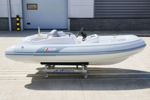 Lancha de Trabajo de Lujo AB Inflatables 350 XP 4m BRP ROTAX 90hp con Motor Interno JetDrive, Usada, 2023 - Product Image 6