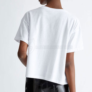Sudaderas y sudaderas ligeras de Invierno para mujer Nuevo diseño Ropa de punto con estampado frontal con detalle de diamantes de imitación - Product Image 3