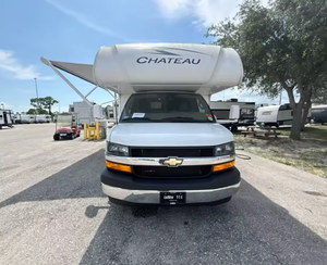 Autocaravanas y Remolques de Viaje T-h-o-r C-h-a-t-e-a-u 2-2-E-C Usados, Años 2023, 2024 y 2025 - Product Image 2