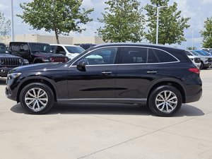 Pre-owned Clean 2024 Mercede-s-Ben-z glc 300 4matic - Product Image 3