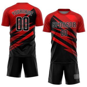 Conjunto de ropa de fútbol con logotipo personalizado Uniformes deportivos para niños y adultos Servicios OEM para camiseta de fútbol - Product Image 1