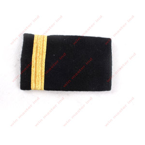 บอร์ดไหล่ Epaulette คุณภาพ Hihg สีดําทองแบบกําหนดเองพร้อมแผ่นรองไหล่แบบมีสายทําจากผ้าไหม Mylar และแท่ง - Product Image 1