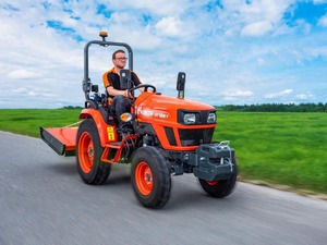 Kubota รถแทรกเตอร์4WD ล้อ M954K รถแทรกเตอร์ขนาดเล็กพร้อมเครื่องยนต์80HP ปั๊ม50HP กระปุกเกียร์20HP มอเตอร์20HP - Product Image 3