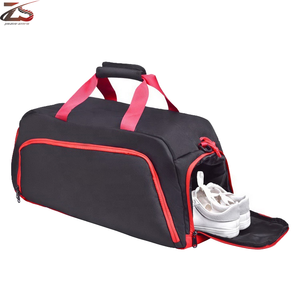 Bolsa de deporte para hombre al por mayor, bolsas de deporte y fitness de moda de Pakistán - Product Image 1