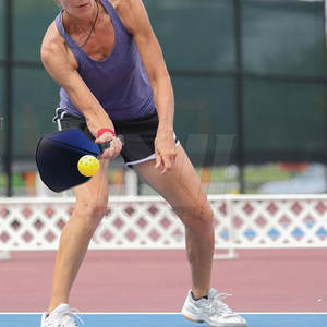Raquette de Pickleball en fibre de carbone pour femmes de haute qualité avec sac de transport en filet en nylon pour l'entraînement en plein air et les jeux de sport pour adultes - Product Image 3