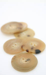 Boutons en corne naturelle véritable bouton en corne de buffle Accessoires de vêtement et de traitement bouton en corne de buffle - Product Image 5