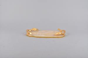 Ensemble de plateaux de service modernes faits à la main en bois de noyer imperméable avec poignées en métal - Product Image 2