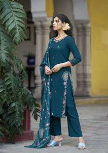 ชุดคุร์ติแบบ3ชิ้นผ้ามัสลินพิมพ์ดิจิตอลผ้านิ่มแบบดั้งเดิมแห้งเร็วน้ำหนักเบาสำหรับสาววิทยาลัยและออฟฟิศในงานปาร์ตี้ - Product Image 4