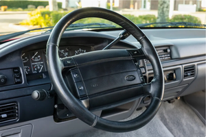 Abordable pour conduire |   Conduite à gauche |   Conduite à droite |   1996 F O R D F-150 XLT 5.8L 4X4 - Product Image 3