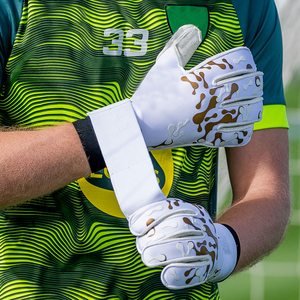 ถุงมือผู้รักษาประตูฟุตบอลแบบมืออาชีพถุงมือยางป้องกันนิ้วสำหรับเด็กผู้ใหญ่ - Product Image 5