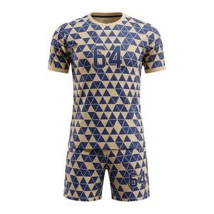 Uniforme de Fútbol Sublimado Personalizado 100% Poliéster, Conjunto de Camiseta y Pantalones Cortos con Diseño Digital Pixelado Azul Marino y Naranja, Equipación Deportiva para Equipo 51 - Product Image 6