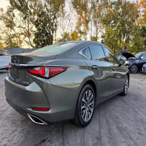 LEXUS ES 350 2023 EN PARFAIT ÉTAT - Product Image 3