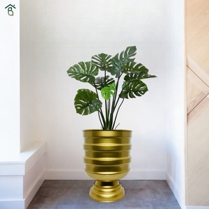 Nuevo diseño de alta calidad, mesa de Metal hecha a mano, trofeo decorativo, florero, Color dorado - Product Image 2