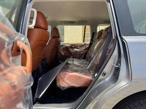 NUOVO 2024 Gray Patrol LE 5.6L V8 Potenza (400 CV) 8 Cilindri 4X4 2 Assi Alimentazione a Benzina Trazione Integrale Trasmissione Automatica Guida a Sinistra - Product Image 6