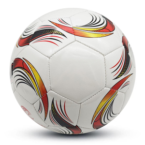 ลูกฟุตบอลพีวีซีแบบมีตะเข็บขนาด5ทนทานสไตล์คลาสสิกสำหรับเครื่องฝึกอบรมมีการเย็บ OEM/ODM รองรับการ MOQ 10ชิ้น - Product Image 4