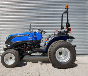 Nuevos Tractores Compactos Solis, Solis 26 4x4 con Neumáticos para Césped, Tractor Agrícola Solis 26 HST+(Plus) 4x4 con Certificación CE/EPA Diésel - Product Image 3