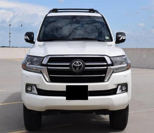 Toyota Cruiser d'occasion 2020, conduite à gauche, transmission automatique, transmission intégrale, moteur <4L, régulateur de vitesse, pneus R17/R19 - Product Image 1