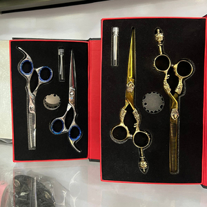 IMANS ENTERPRISES Kit de ciseaux de coiffure professionnels de haute qualité en acier inoxydable pour hommes et femmes, ensemble de barbier, logo personnalisé OEM/ODM - Product Image 4