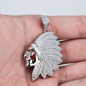 D'VINS JEWELS Colgante Hip Hop de Oro 14K con Diamantes Cultivados en Laboratorio Estilo Iced Unisex Regalo - Product Image 1