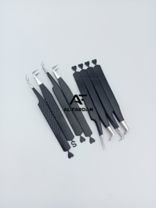 Pincettes à sourcils en acier inoxydable noir mat Nouveau design Embouts en fibre à volume élevé Pointe pointue Signe dollar en forme de cœur - Product Image 3