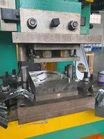 Presse à poinçonner automatique de 63 tonnes, prix de la machine