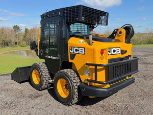 รถตักล้อยาง JCB 3TS-8W รุ่นใหม่ พร้อมเครื่องยนต์และเกียร์ สำหรับงานก่อสร้างและเกษตรกรรมที่มีประสิทธิภาพสูง - Product Image 3