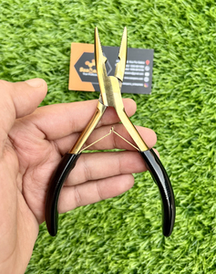 Pince à micro-perles à usage commercial avec logo personnalisé, en acier inoxydable, outil d'extension de cheveux à 1 trou avec poignée en mousse noire au plasma doré - Product Image 4