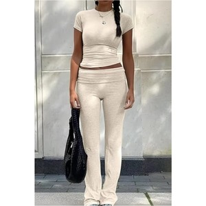 Conjunto de chándal de entrenamiento con estilo para mujer para entrenamiento de gimnasia Yoga ejercicio correr y estilo de vida activo al aire libre - Product Image 3