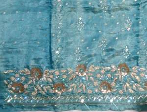 Costumes de designer moderne indien pakistanais de qualité supérieure brodés à la main pour les femmes beau style traditionnel avant-gardiste - Product Image 3