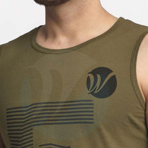 เสื้อกล้ามผู้ชายแบบสวมใส่สบาย แห้งเร็ว ระบายอากาศได้ดี ผลิตจากผ้าถักผสมคอตตอน คุณภาพสูง รับผลิตตามแบบ OEM ปรับแต่งได้ มีไซส์พลัส สำหรับออกกำลังกาย - Product Image 6