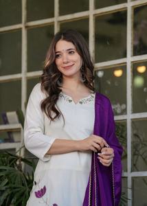 ชุดเดรสเคอร์ติปักลาย3ชิ้นสำหรับผู้หญิงอินเดียใหม่2025 - Product Image 3