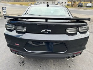 Chevrolet Camaro 2SS Coupé Edición Coleccionista 2024, Certificado, Seminuevo, Tracción Trasera, Transmisión Manual, Turbo, Cuero, ACC, R19 Oscuro - Product Image 2